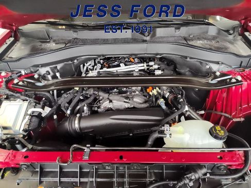 Used 2025 Ford Explorer ST-Line image 8