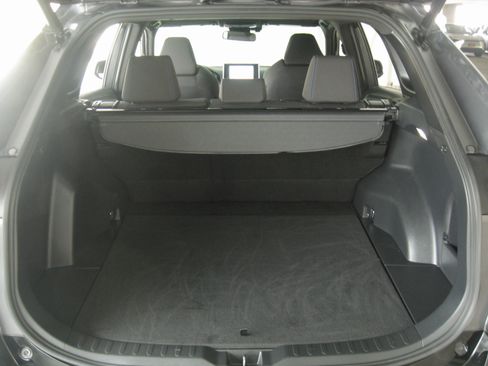 Used 2023 Toyota RAV4 SE image 21