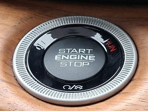 Used 2023 Jeep Grand Cherokee L Summit image 25