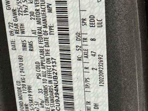 Certified 2022 Ford Escape Titanium w/ Titanium Elite Package image 29