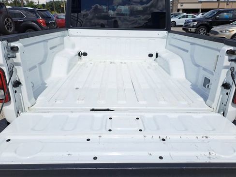 Used 2023 Jeep Gladiator Sport image 24