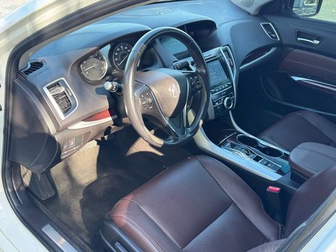 Used 2017 Acura TLX V6 w/ Technology Package image 12