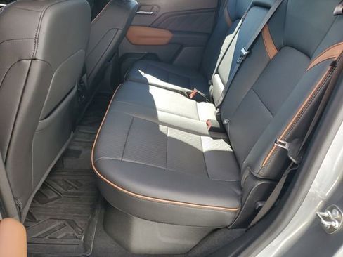 Used 2024 GMC Canyon AT4 w/ AT4 Premium Package image 30