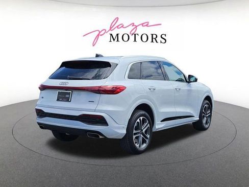 Used 2025 Audi Q5 Premium w/ Convenience Package AWD/4WD image 5