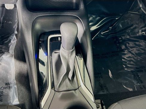 Used 2024 Toyota Corolla LE image 16