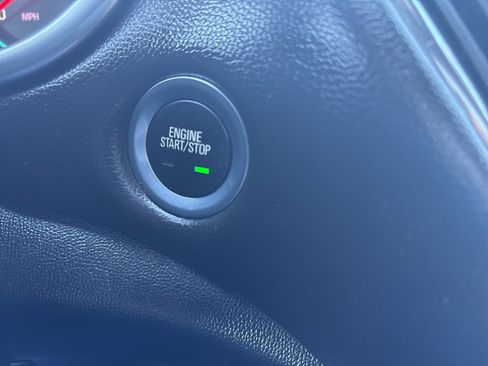 Used 2018 Chevrolet Malibu Premier w/ Premier Sun and Wheel Package image 34