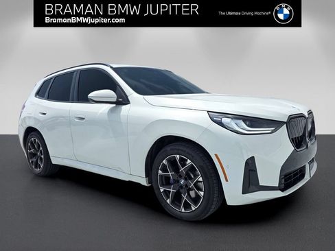 Used 2025 BMW X3 xDrive30i w/ M Sport Package AWD/4WD image 1
