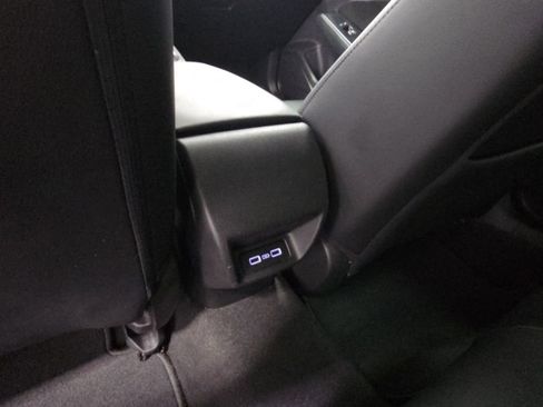 Used 2024 Honda Civic Touring image 33