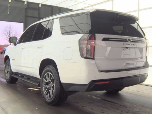 Used 2024 Chevrolet Tahoe Z71 w/ Luxury Package image 3