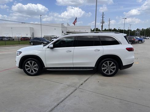 Used 2021 Mercedes-Benz GLS 450 4MATIC image 5