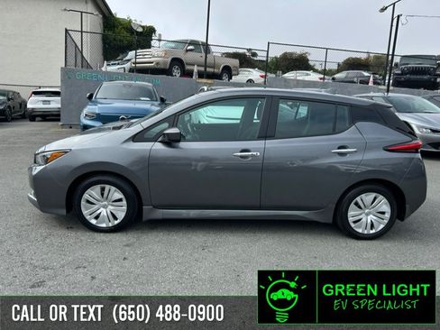 Used 2025 Nissan Leaf S FWD image 8