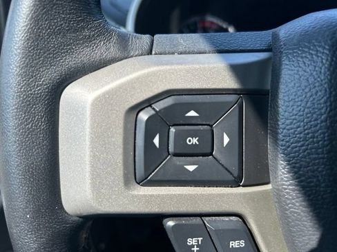 Used 2022 Ford F250 Lariat w/ Lariat Value Package AWD/4WD image 28