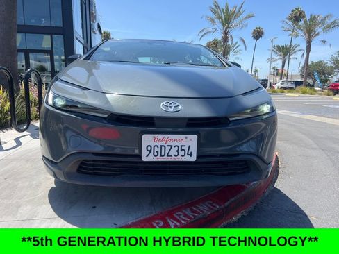 Used 2023 Toyota Prius LE FWD image 8
