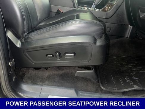 Used 2015 Lincoln Navigator 4WD image 40