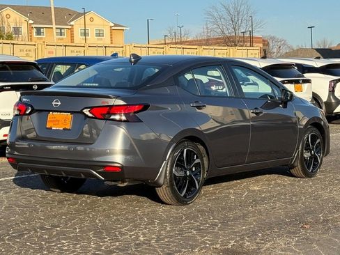 New 2025 Nissan Versa SR image 3