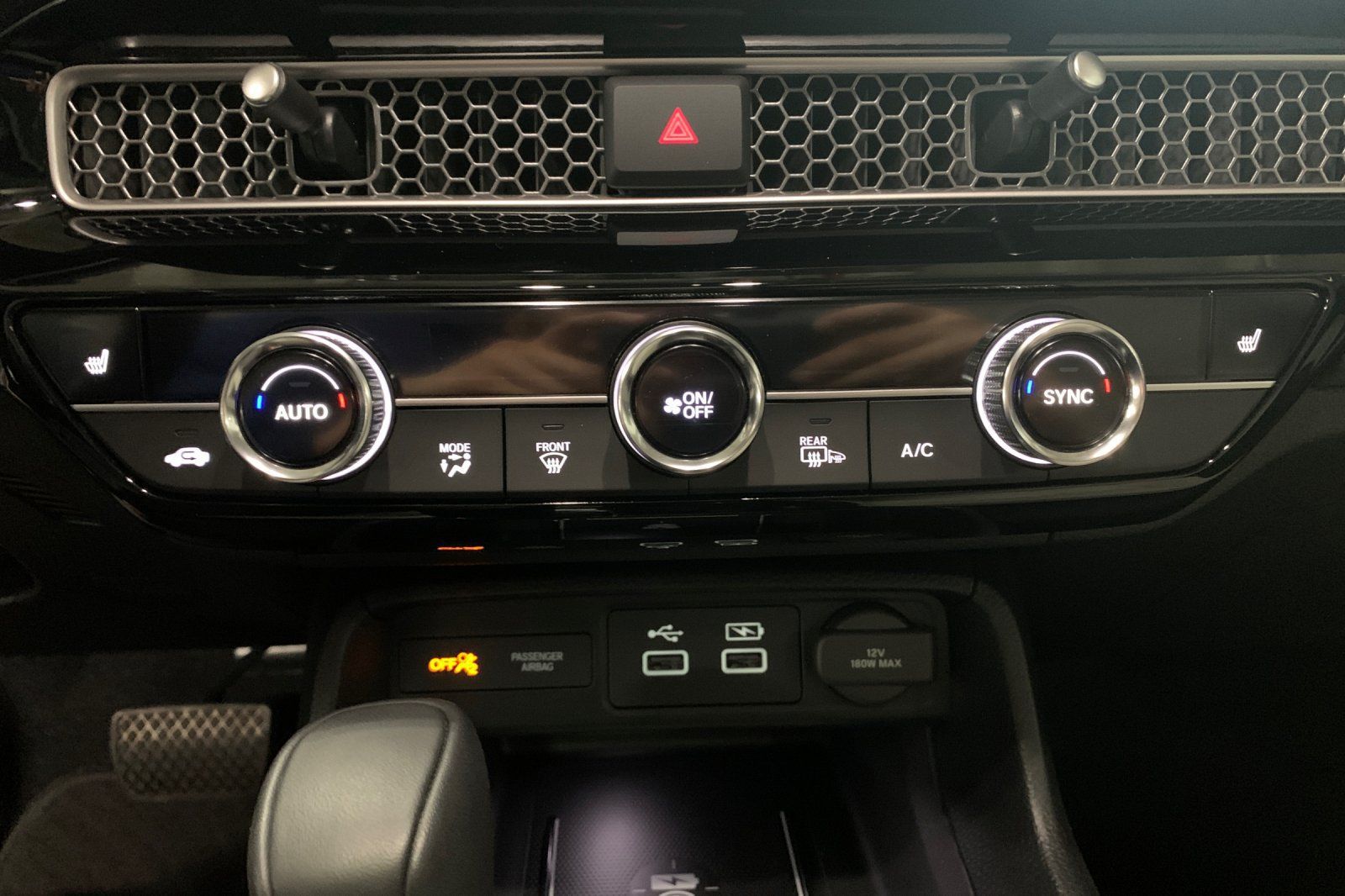 Certified 2024 Honda Civic Touring image 22