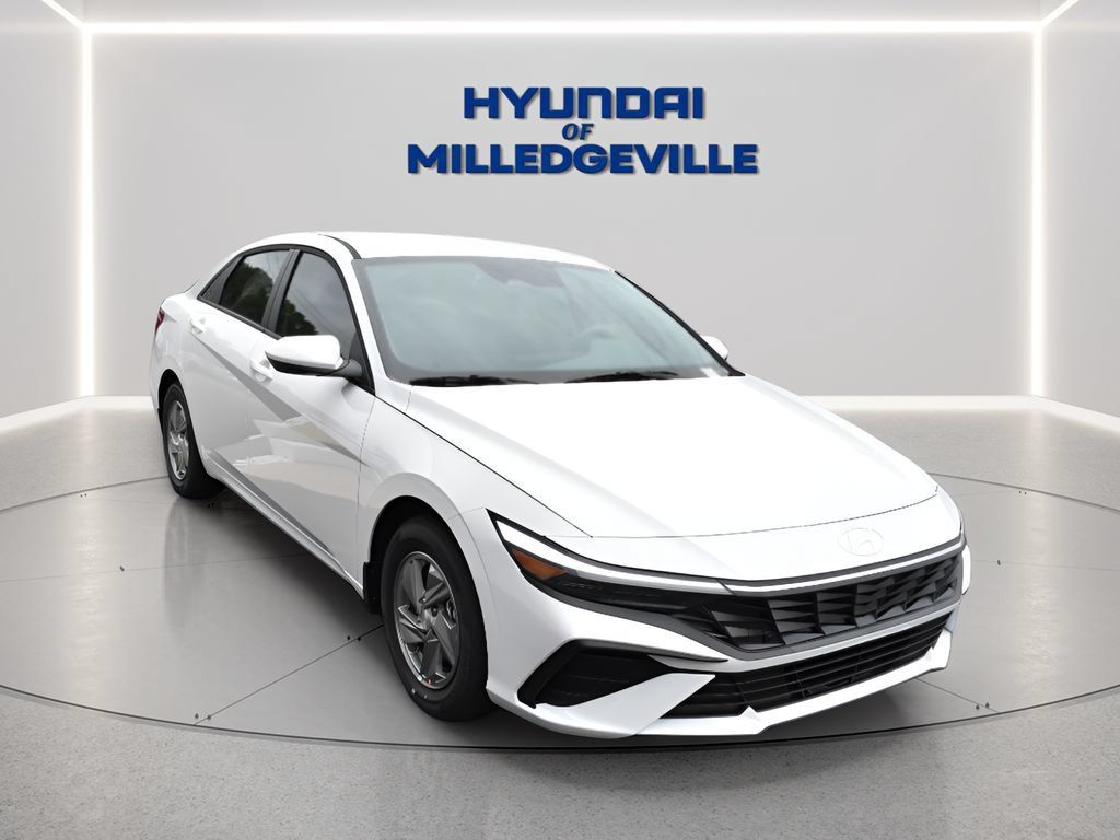 New 2026 Hyundai Elantra SE FWD image 6