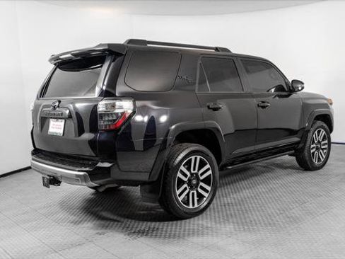 Used 2022 Toyota 4Runner TRD Off-Road Premium image 8