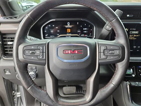 Used 2024 GMC Sierra 2500 AT4X AWD/4WD image 29