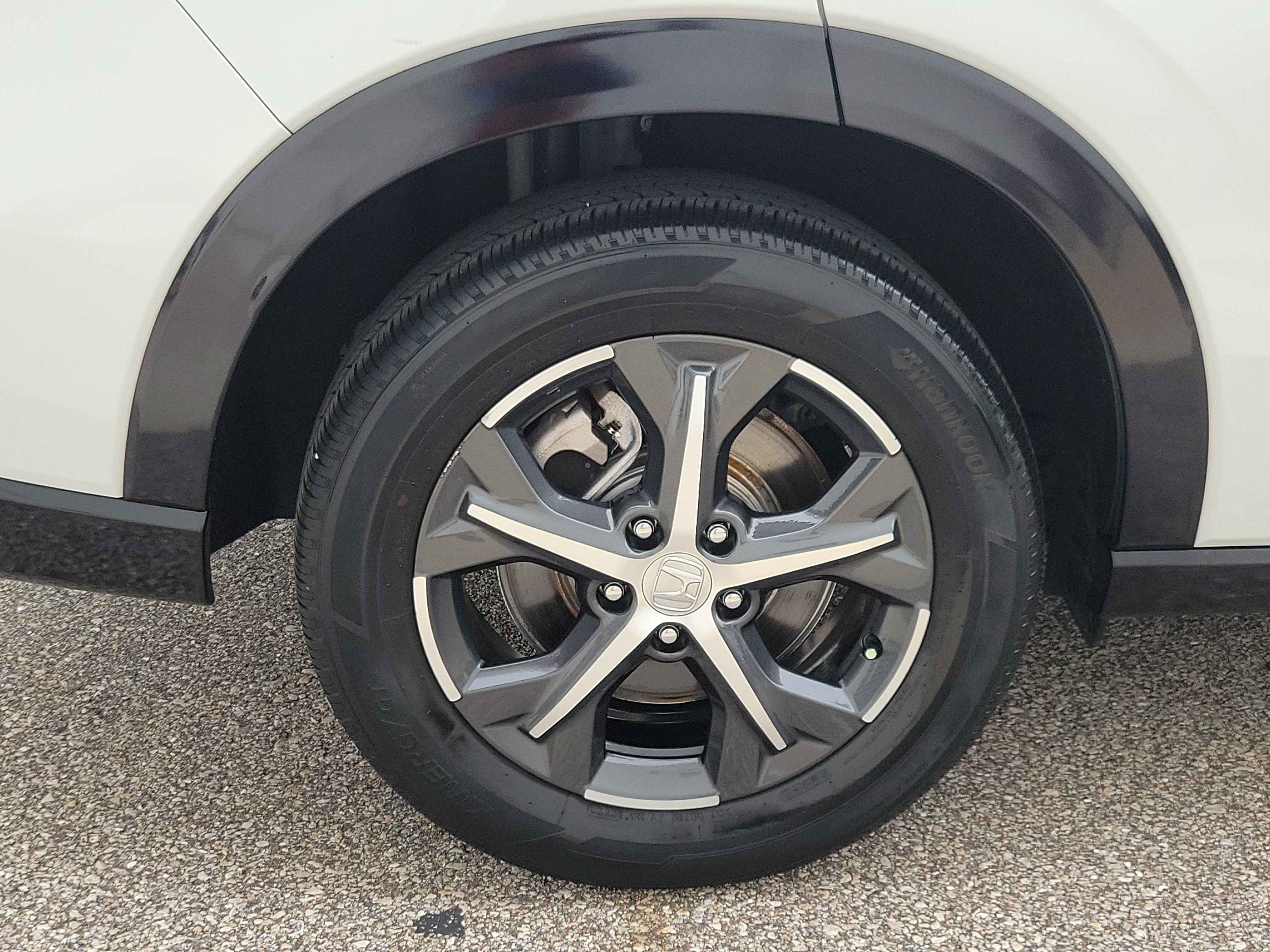 Used 2024 Honda HR-V EX-L image 10