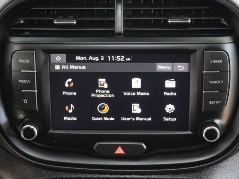 Used 2023 Kia Soul LX w/ LX Technology Package FWD image 13