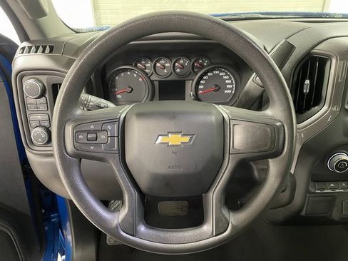 Used 2023 Chevrolet Silverado 1500 Custom image 14