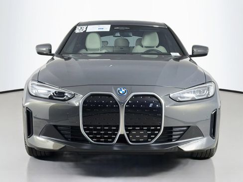 Used 2023 BMW i4 eDrive40 RWD image 2