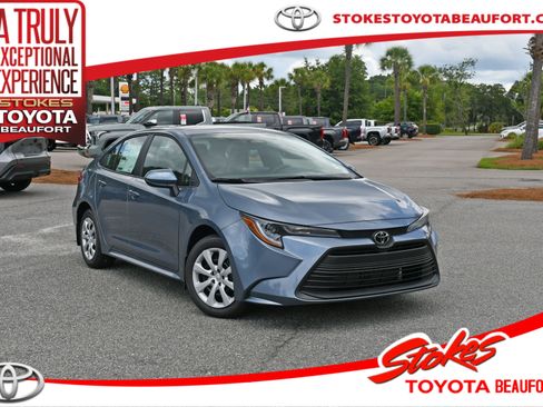 New 2026 Toyota Corolla LE FWD image 1