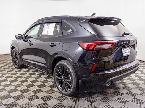 Used 2024 Ford Escape ST-Line Elite w/ Premium Technology Package AWD/4WD image 23