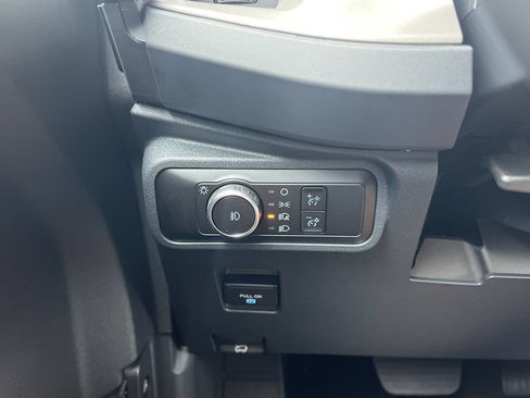 New 2026 Ford Bronco Outer Banks w/ Sasquatch Package AWD/4WD image 11