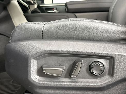 Certified 2024 Toyota Sequoia Limited image 31