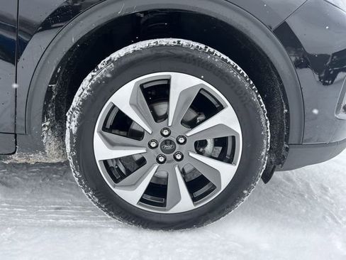 Used 2024 Ford Escape Platinum image 21