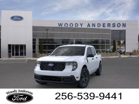 New 2025 Ford Maverick XLT FWD image 2