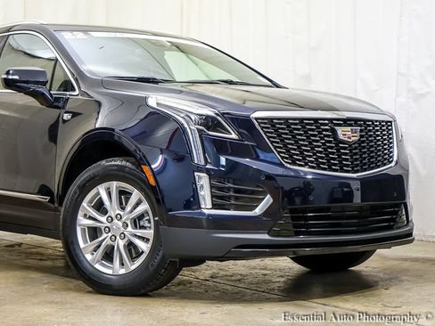 Certified 2022 Cadillac XT5 Luxury w/ LPO, Floor Liner Package FWD image 6