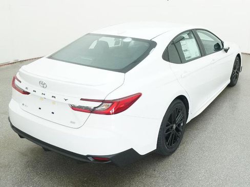 New 2026 Toyota Camry SE image 25