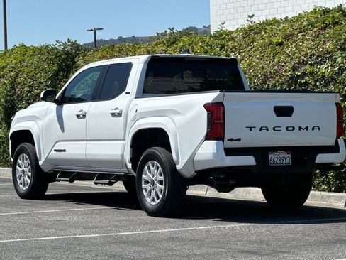 Used 2024 Toyota Tacoma SR5 image 6
