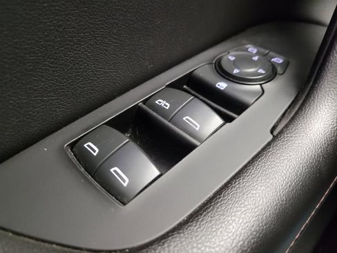 Used 2022 Chevrolet Blazer RS w/ Enhanced Convenience Package FWD image 27
