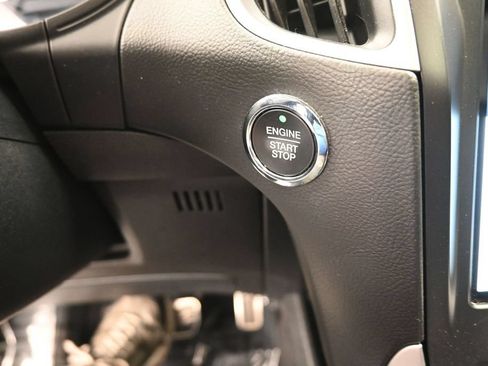 Used 2022 Ford Edge ST-Line AWD/4WD image 36