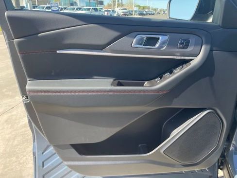 New 2026 Ford Explorer ST-Line w/ Premium Package image 17
