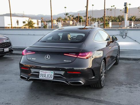 Used 2024 Mercedes-Benz CLE 300 4MATIC Coupe image 9