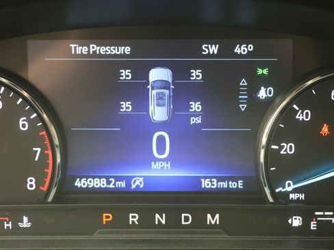 Used 2020 Ford Explorer XLT w/ Comfort Package image 18