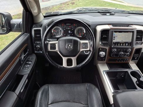 Used 2014 RAM 1500 Laramie w/ Convenience Group image 13