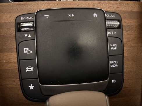 Used 2022 Mercedes-Benz GLS 450 4MATIC image 22