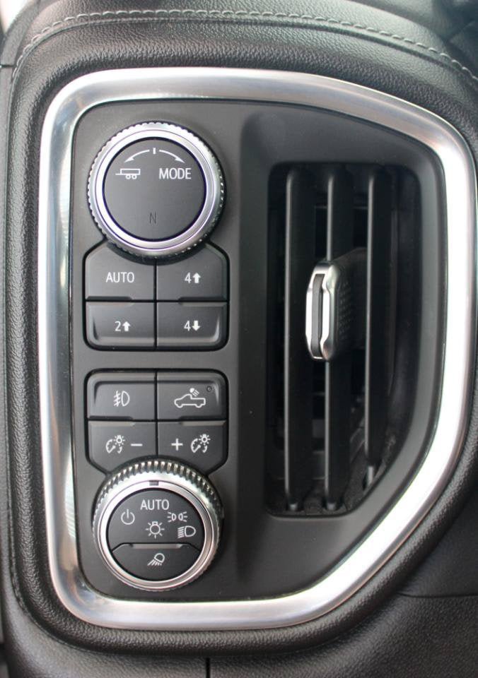 Used 2021 GMC Sierra 1500 SLT w/ SLT Premium Plus Package AWD/4WD image 45