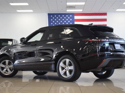 Used 2018 Land Rover Range Rover Velar S AWD/4WD image 16