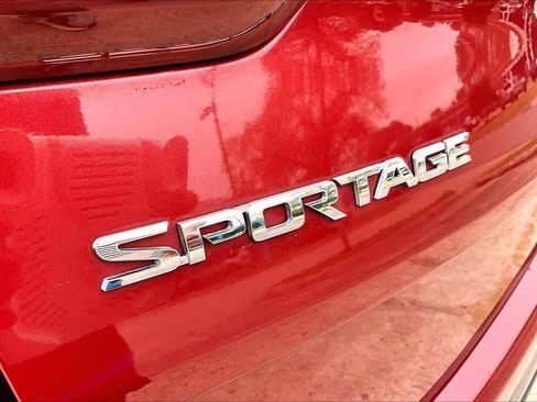 Used 2020 Kia Sportage EX w/ Option Group 15 AWD/4WD image 31