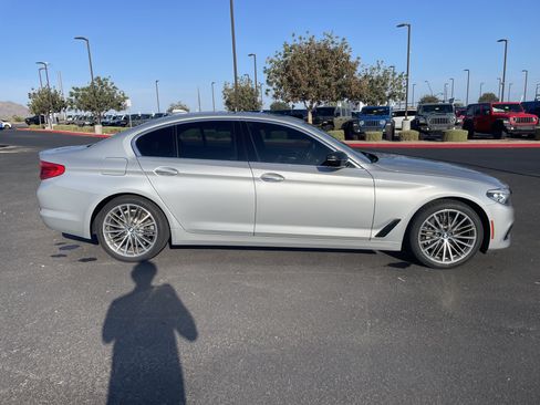 Used 2018 BMW 530i RWD image 6