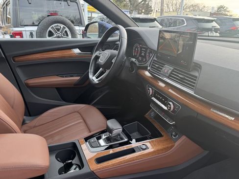 Certified 2023 Audi Q5 2.0T Premium Plus w/ Premium Plus Package image 28