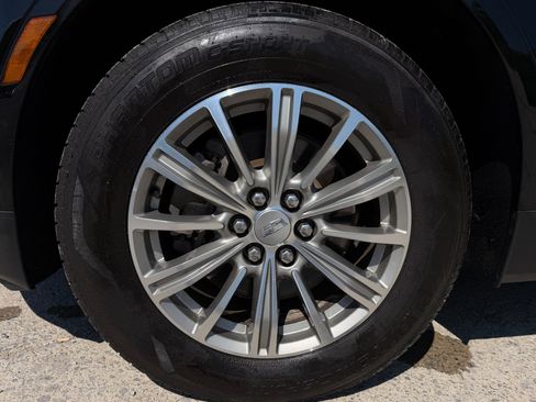 Used 2019 Cadillac XT5 Premium Luxury w/ Driver Assist Package FWD image 47