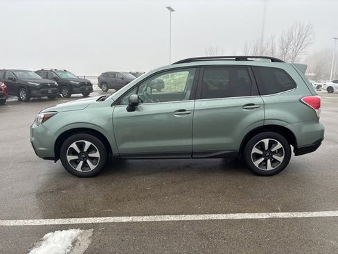 Used 2018 Subaru Forester 2.5i Limited image 12
